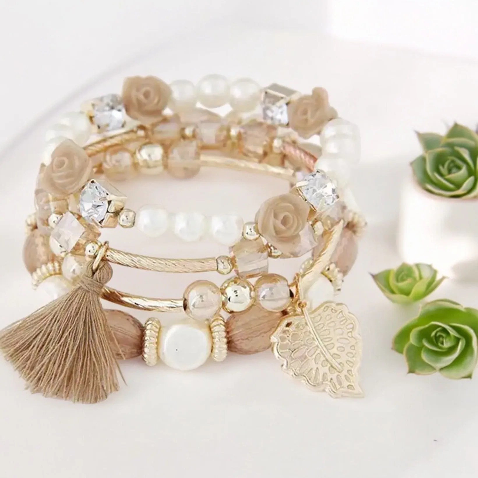 AD Leaf & Tassel Beaded Bracelet Kit