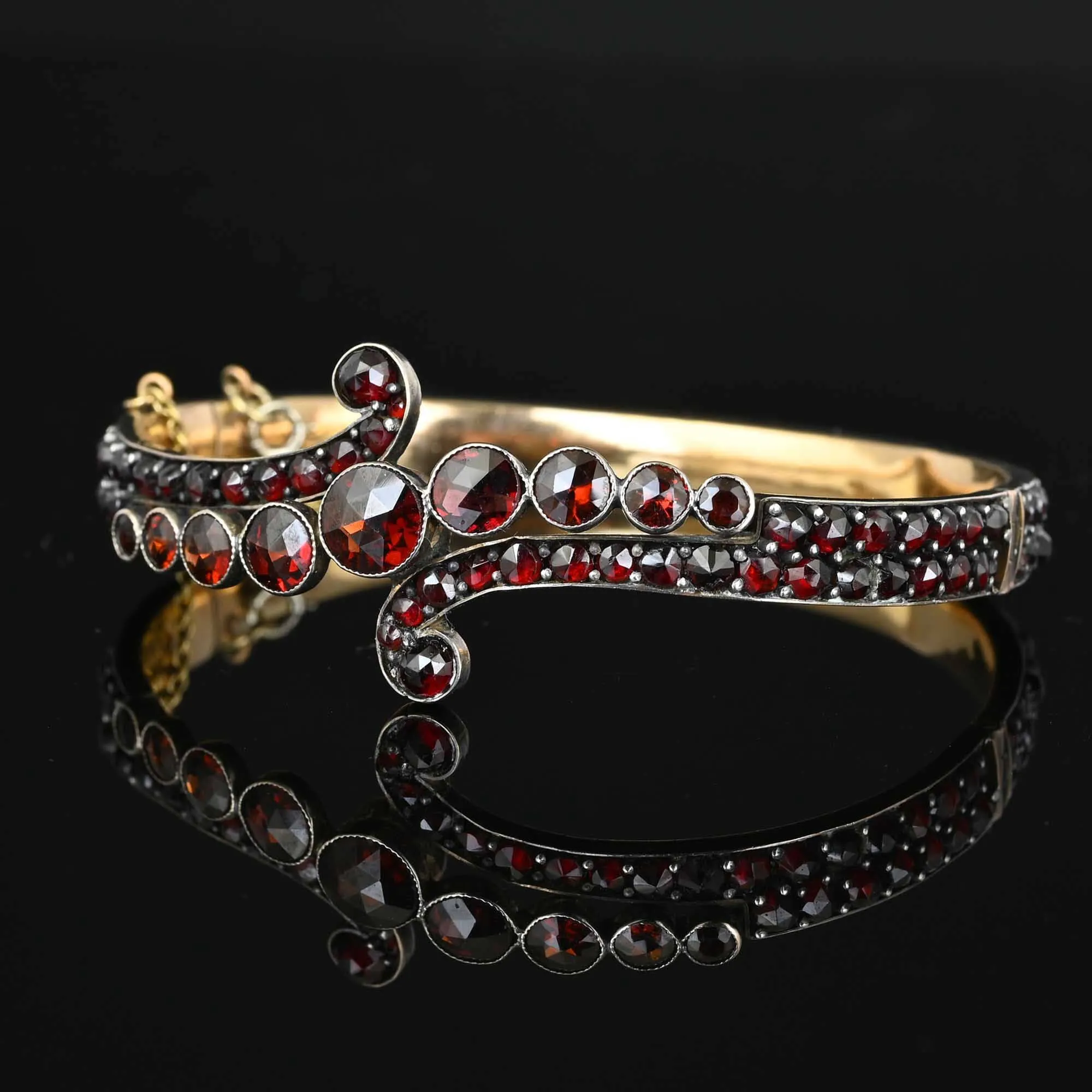 Antique Victorian Bohemian Garnet Bracelet