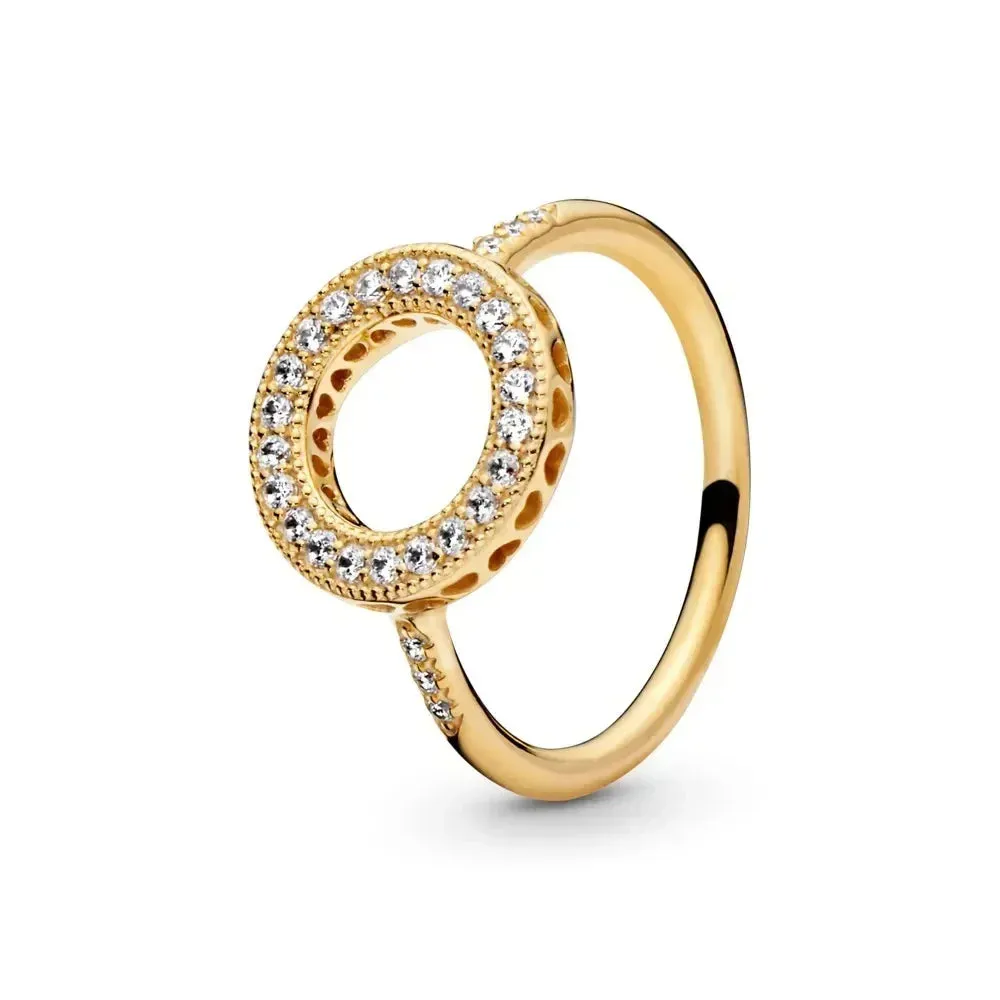 Classic Crown Round Gold Ring