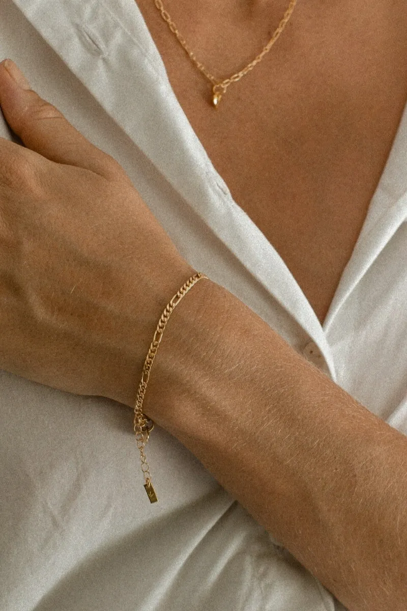 Figaro Bracelet - Gold