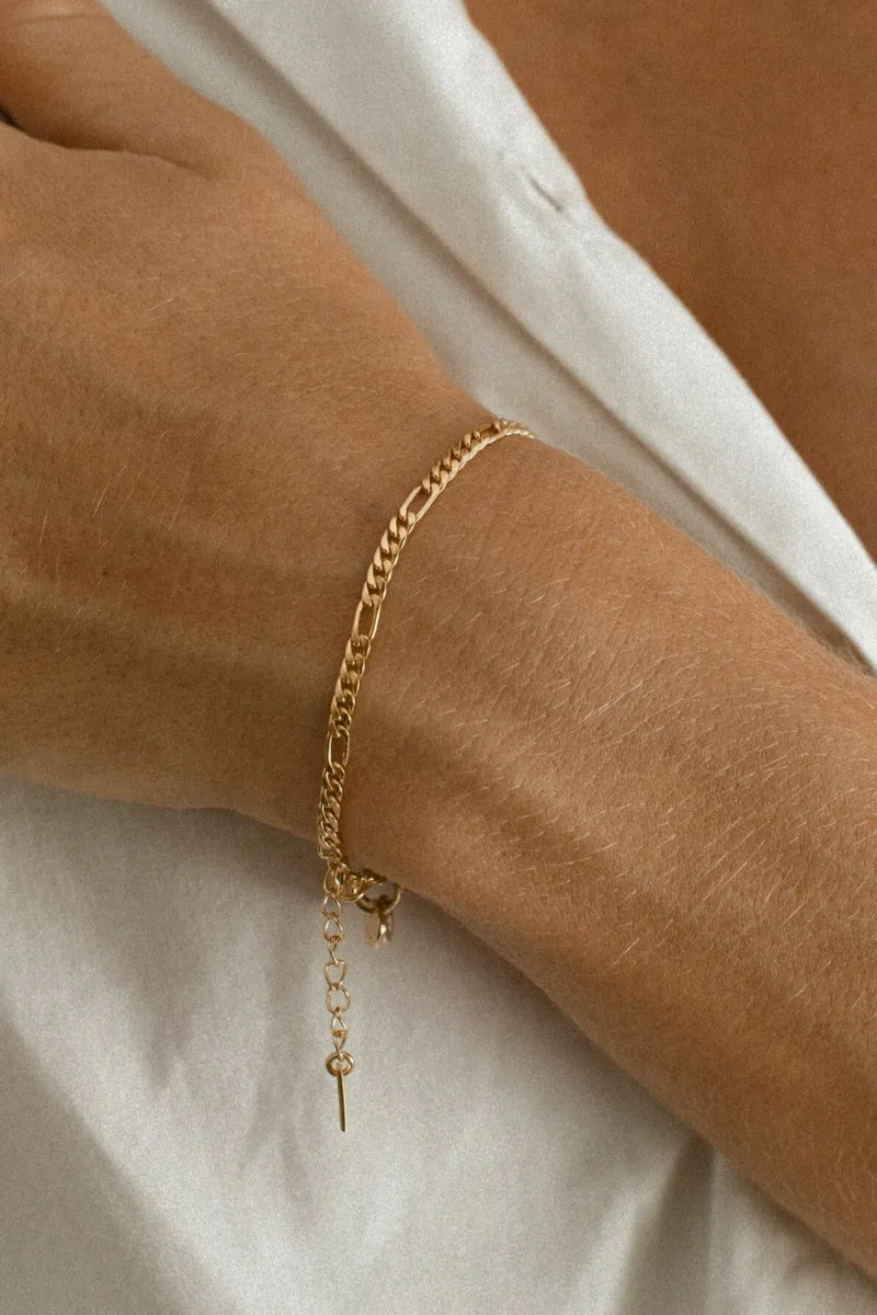 Figaro Bracelet - Gold