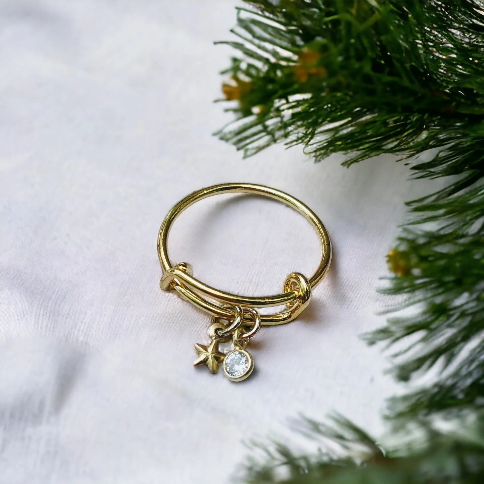 Gold Star Crystal Dangle Charm Ring