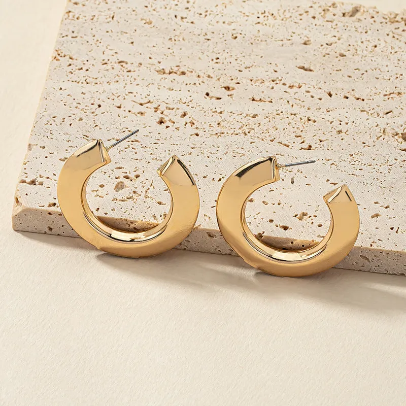 Golden Geometric C-shaped Earrings - Elegant European & American Jewelry for Women