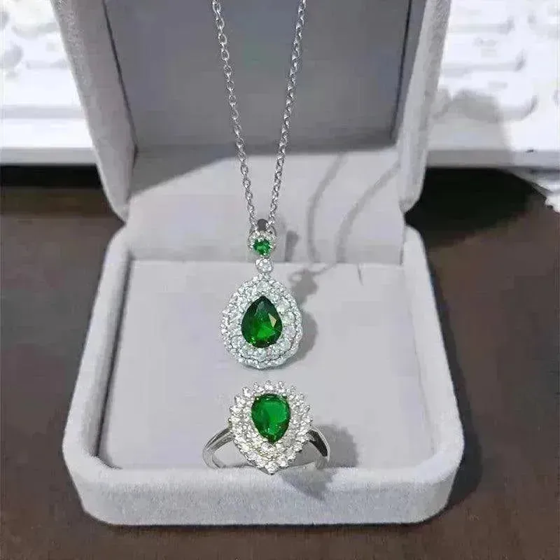 Ins Trendy Heart-shaped Emerald Water Drop Ring Full Diamond