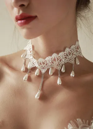 LACE CHOKER