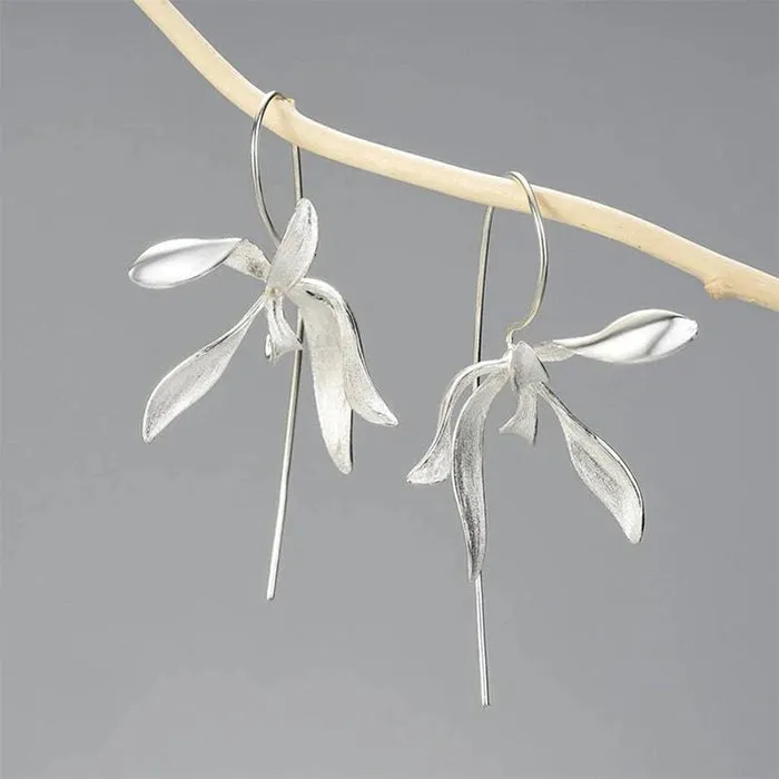 Minimalist Aesthetic Orchid Earrings