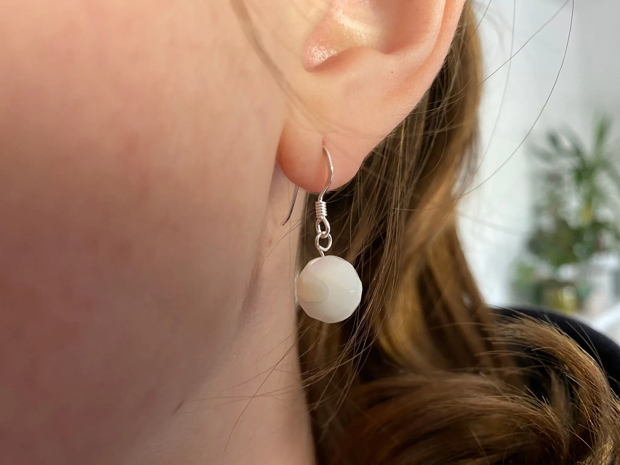 Minimalist Freshwater Pearl Earrings