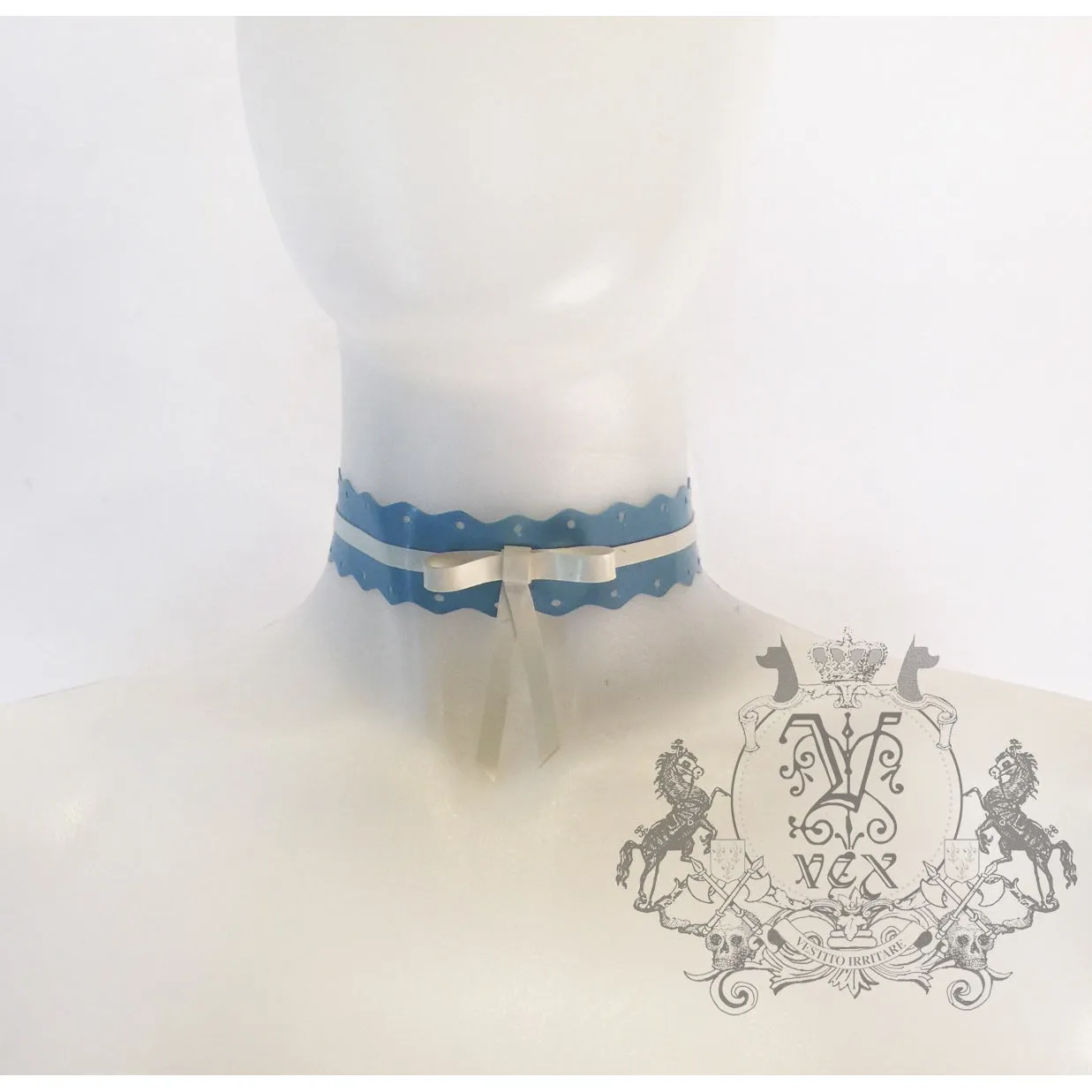 Print French Scallop Choker