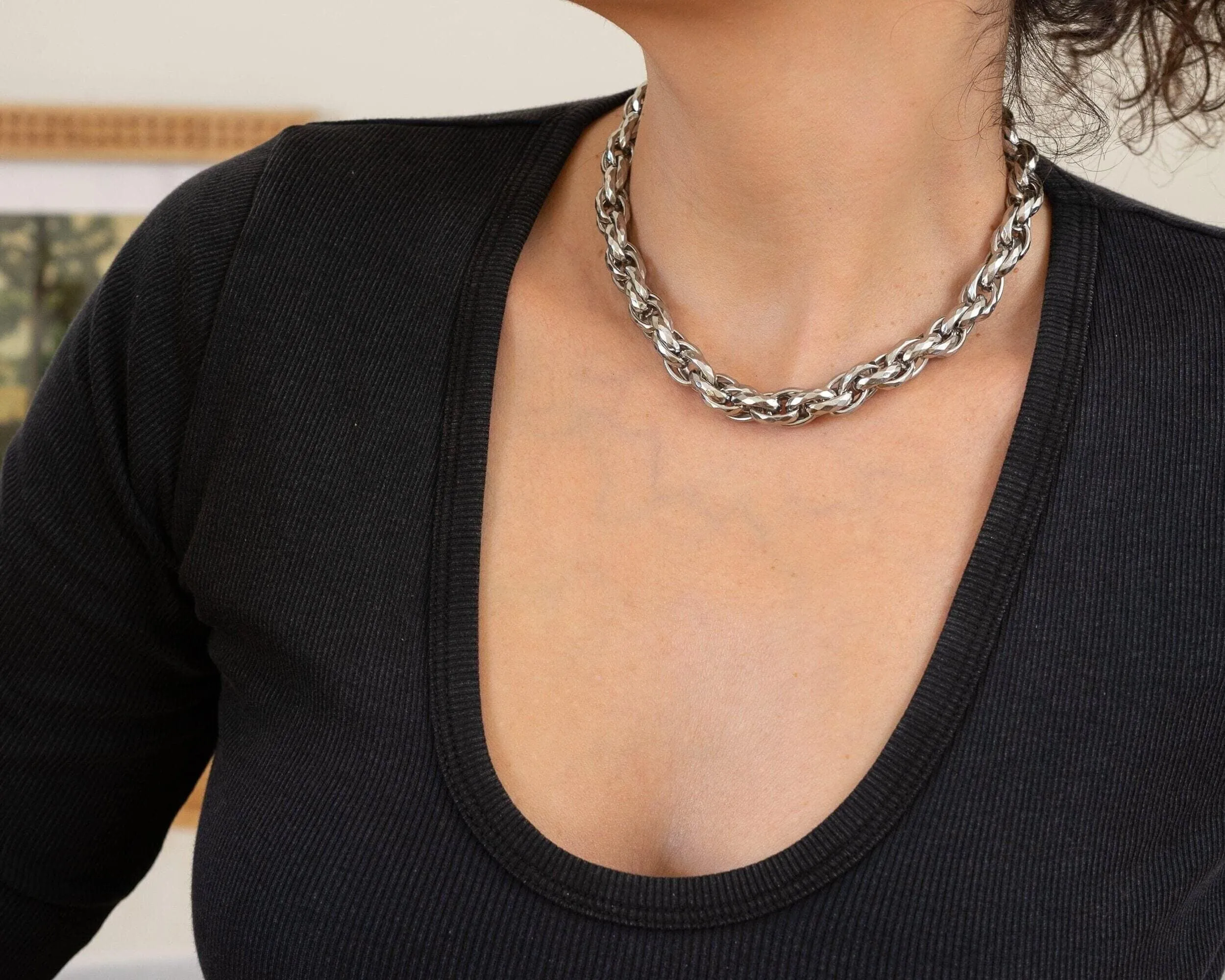 Silver Twisted Oval Chunky Chain Choker