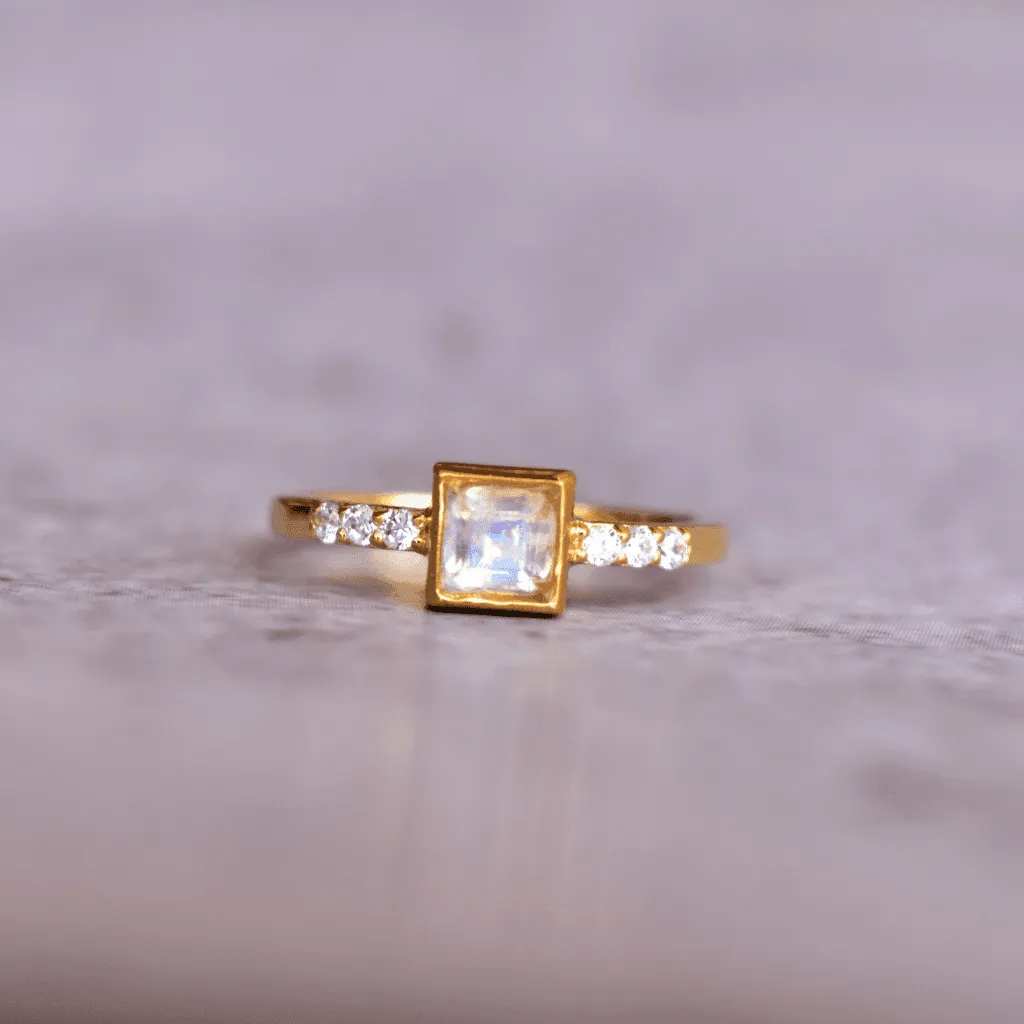 Square Minimalism - Moonstone Ring