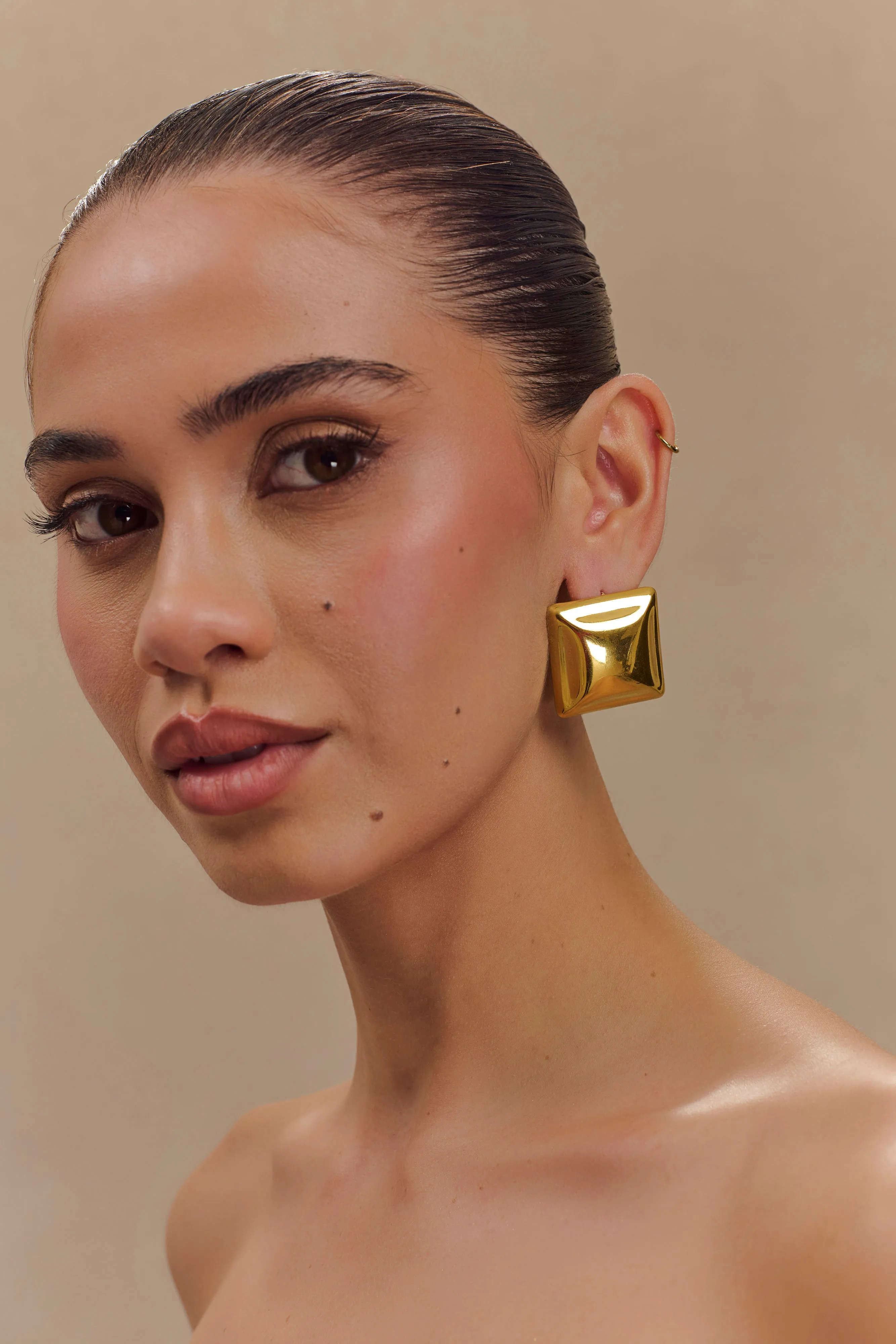 Wilma Square Earrings - Gold